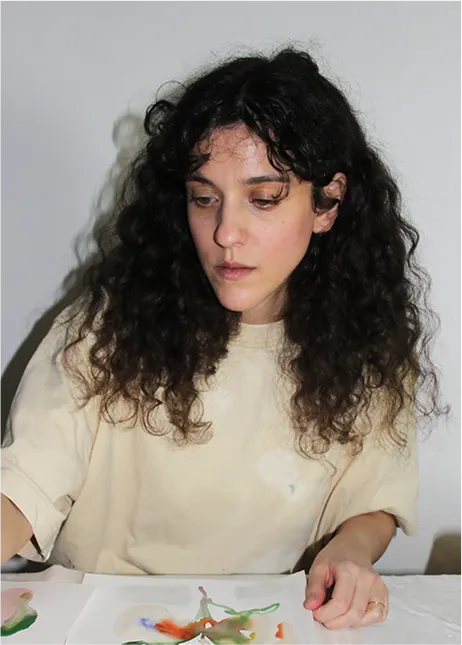 Woman and man standing next to each other, owners of Skift