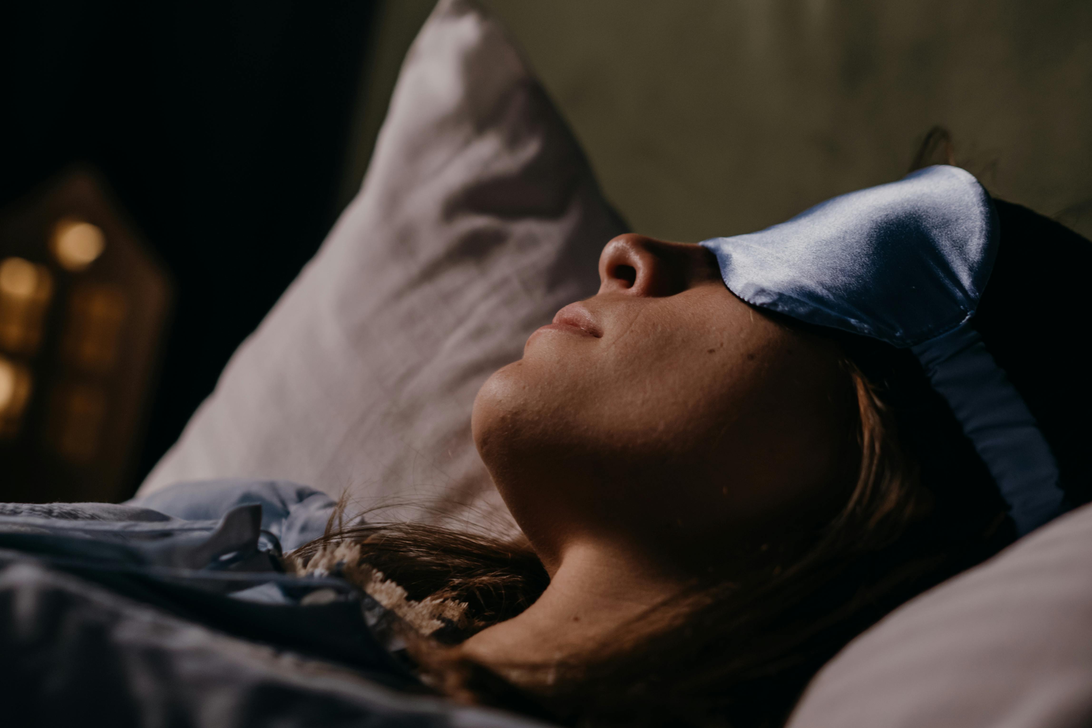 Most people underestimate the power of sleep. In this blog, we explain how poor sleep impacts your heart health — and share simple habits to improve both your rest and your long-term cardiovascular health.