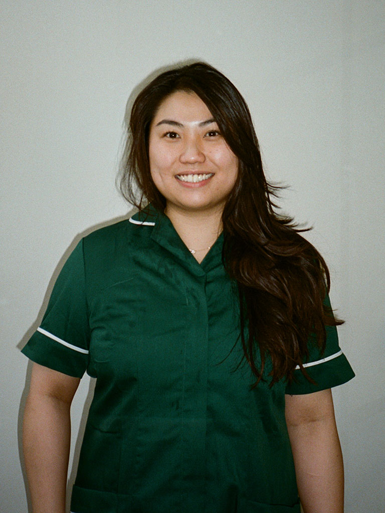 Rachel, dog groomer at Hackney Barkers, in the salon