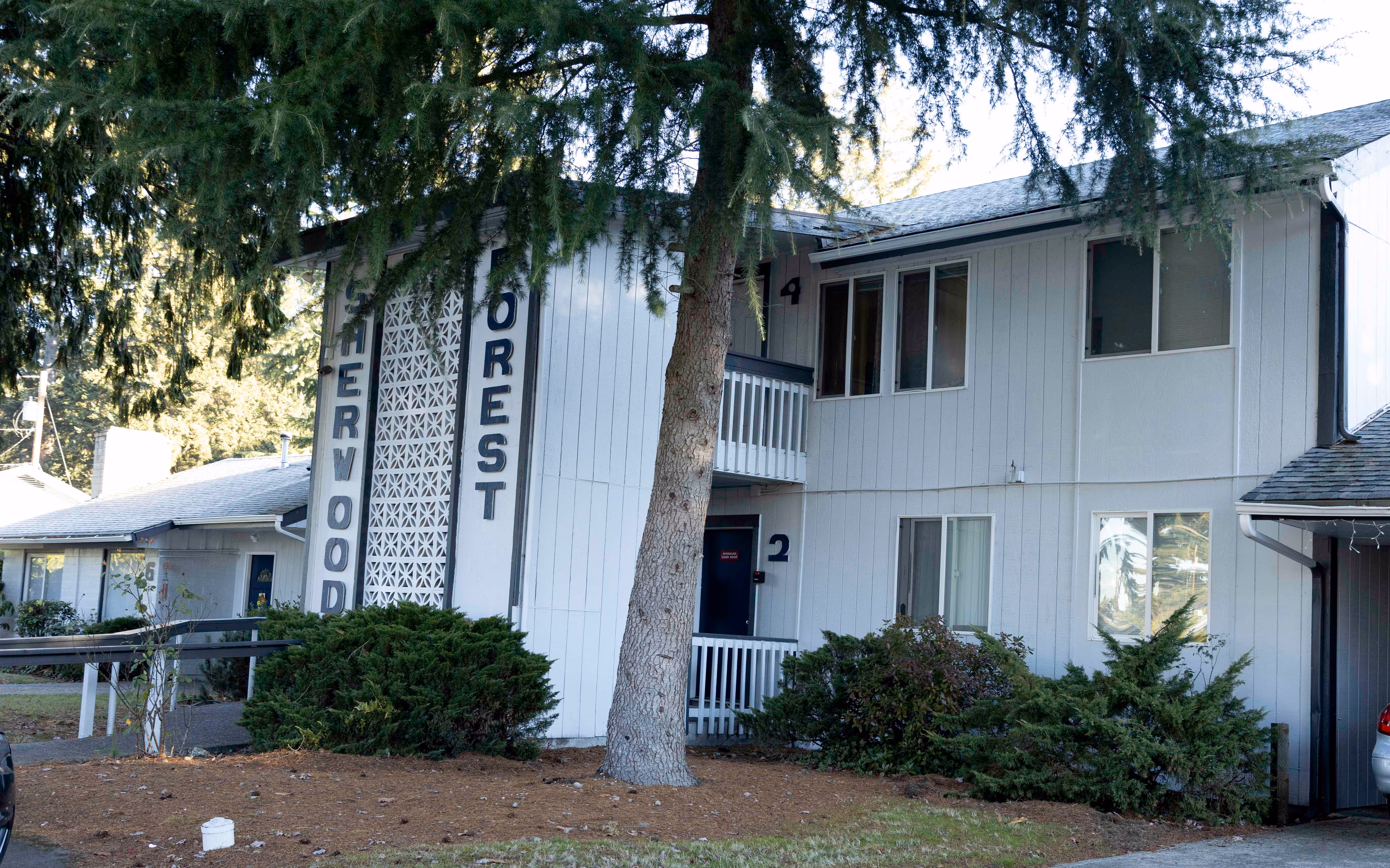 Sherwood Forest Apartments