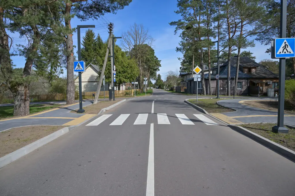 Pėsčiųjų perėja įrengta Kaune – kelių infrastruktūros projektas