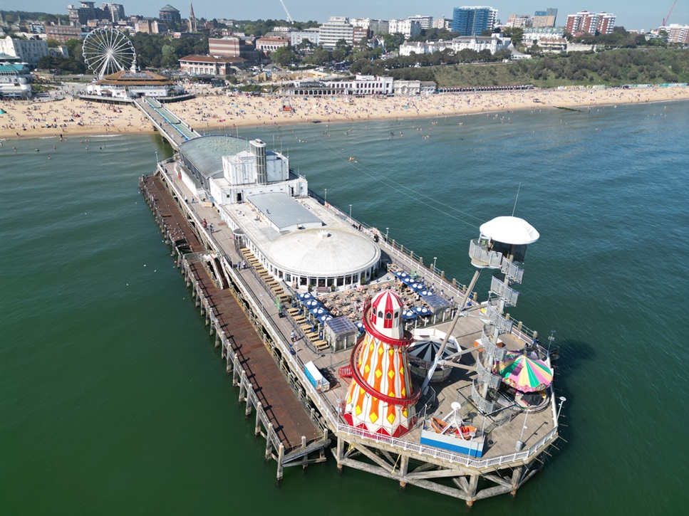 Key West Coastal Restaurant & Entertainment