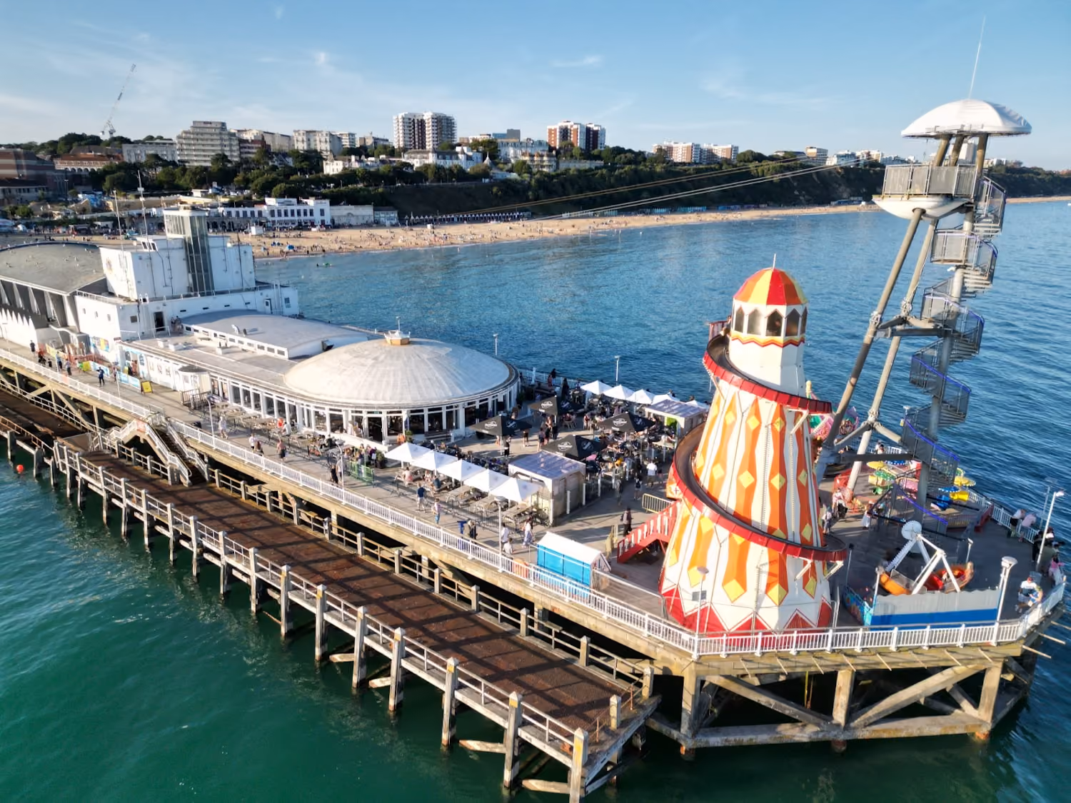 The Sunset Club: Free Ibiza Dance Anthems on Bournemouth Pier