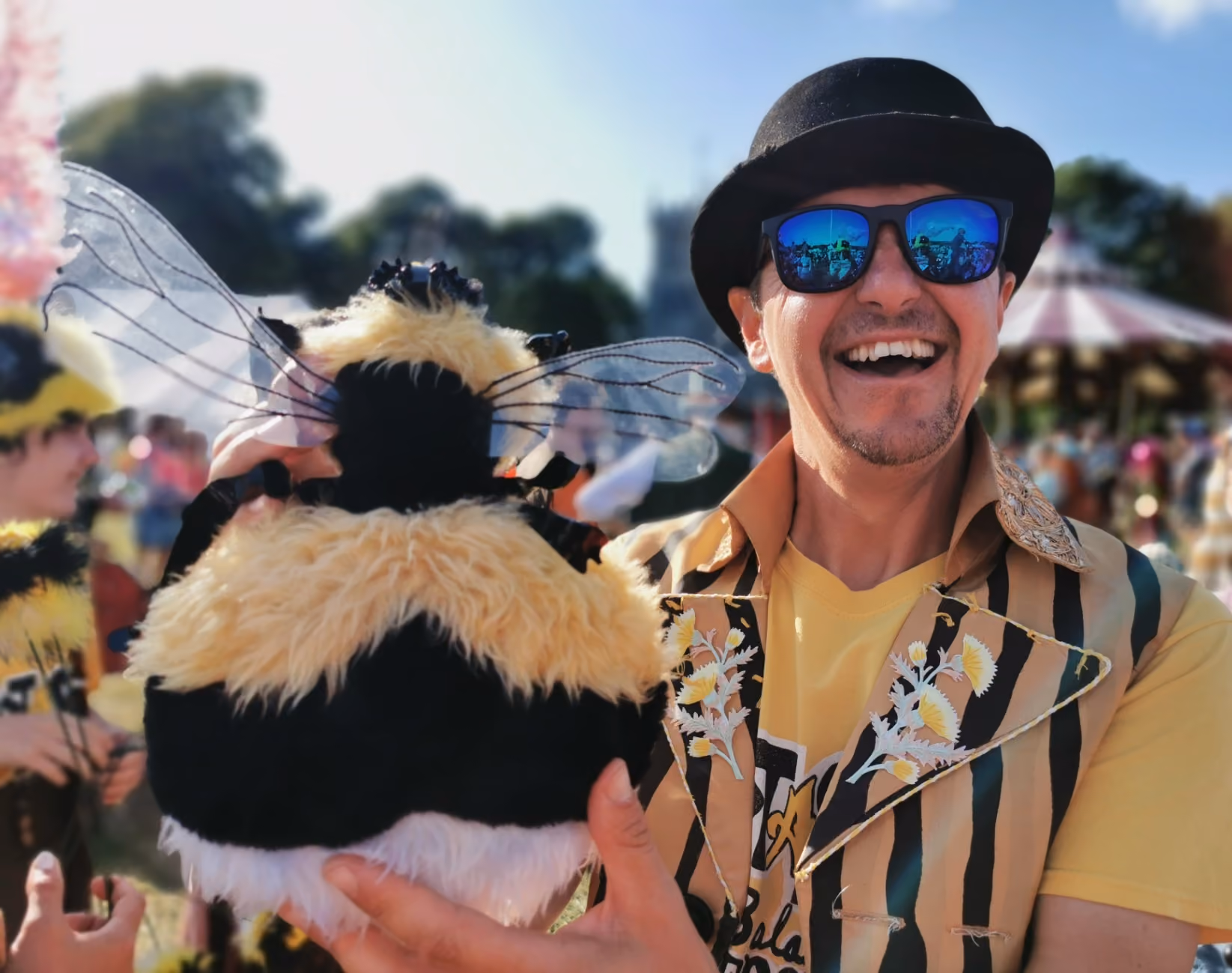 Summer of Play: The Bee Circus Walkabout