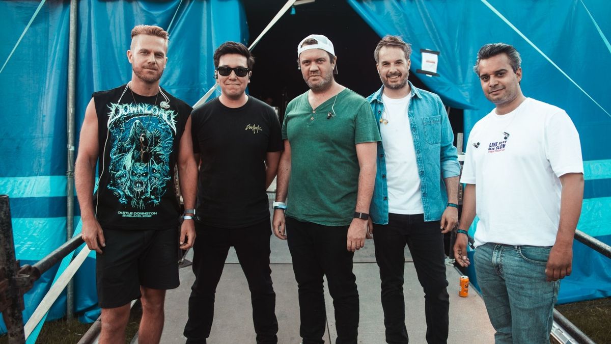 Elliot Minor: It Wasn't Just a Phase
