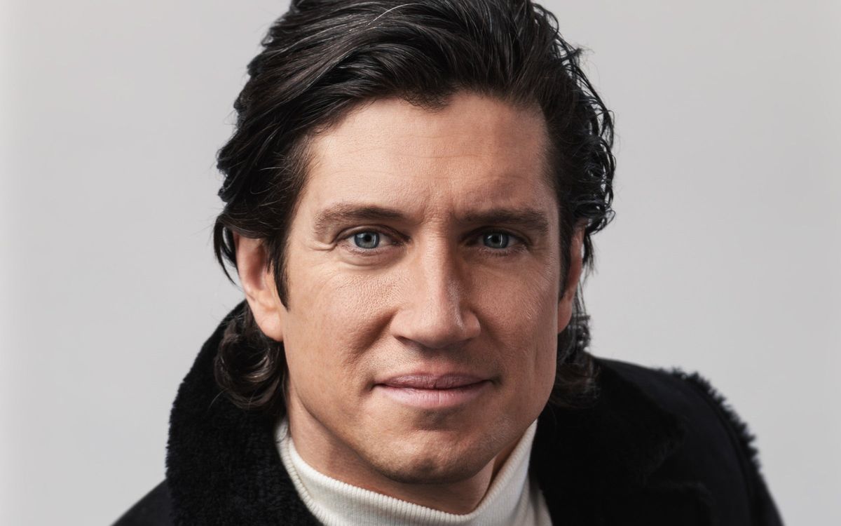 Vernon Kay presents BBC Radio 2's DANCE Sounds of the 90's