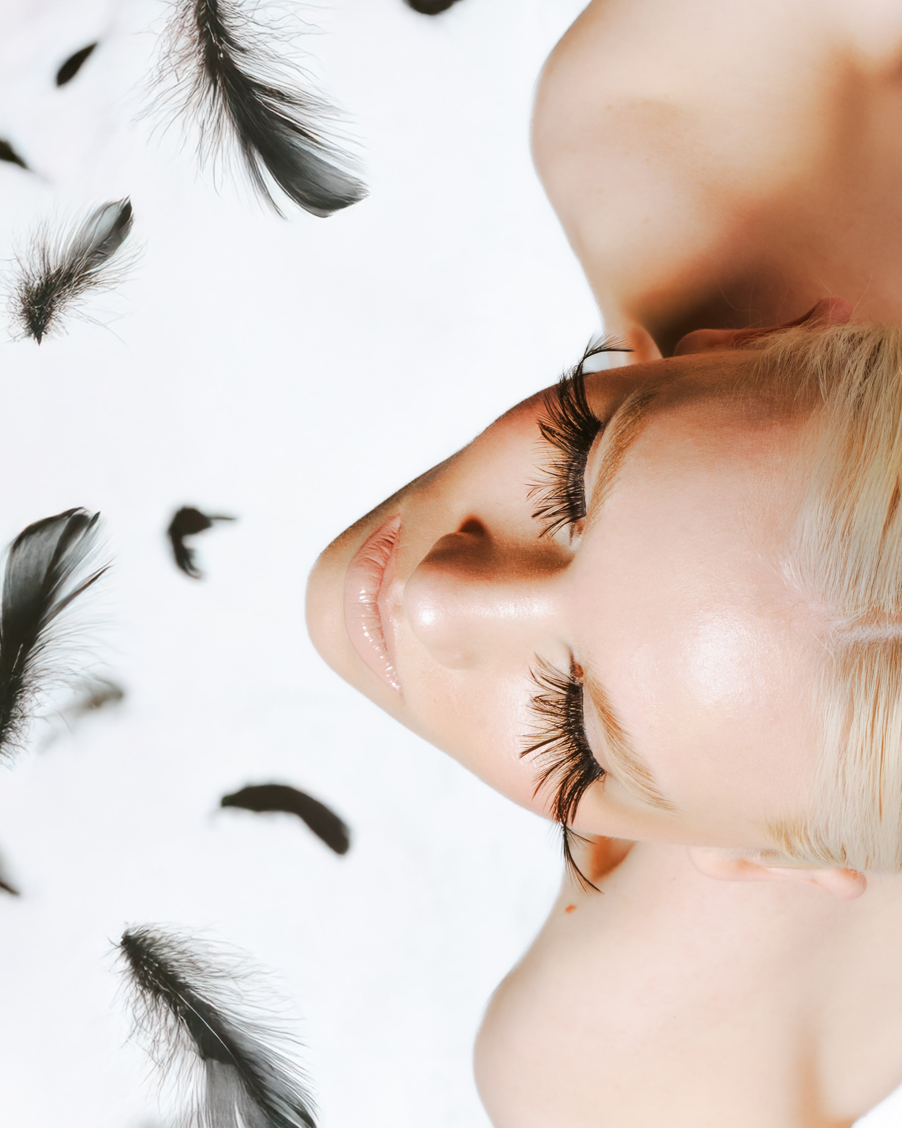 Lookbook styled by Ambrine Marouani - Claudine, Image Shaper Agency - Paris