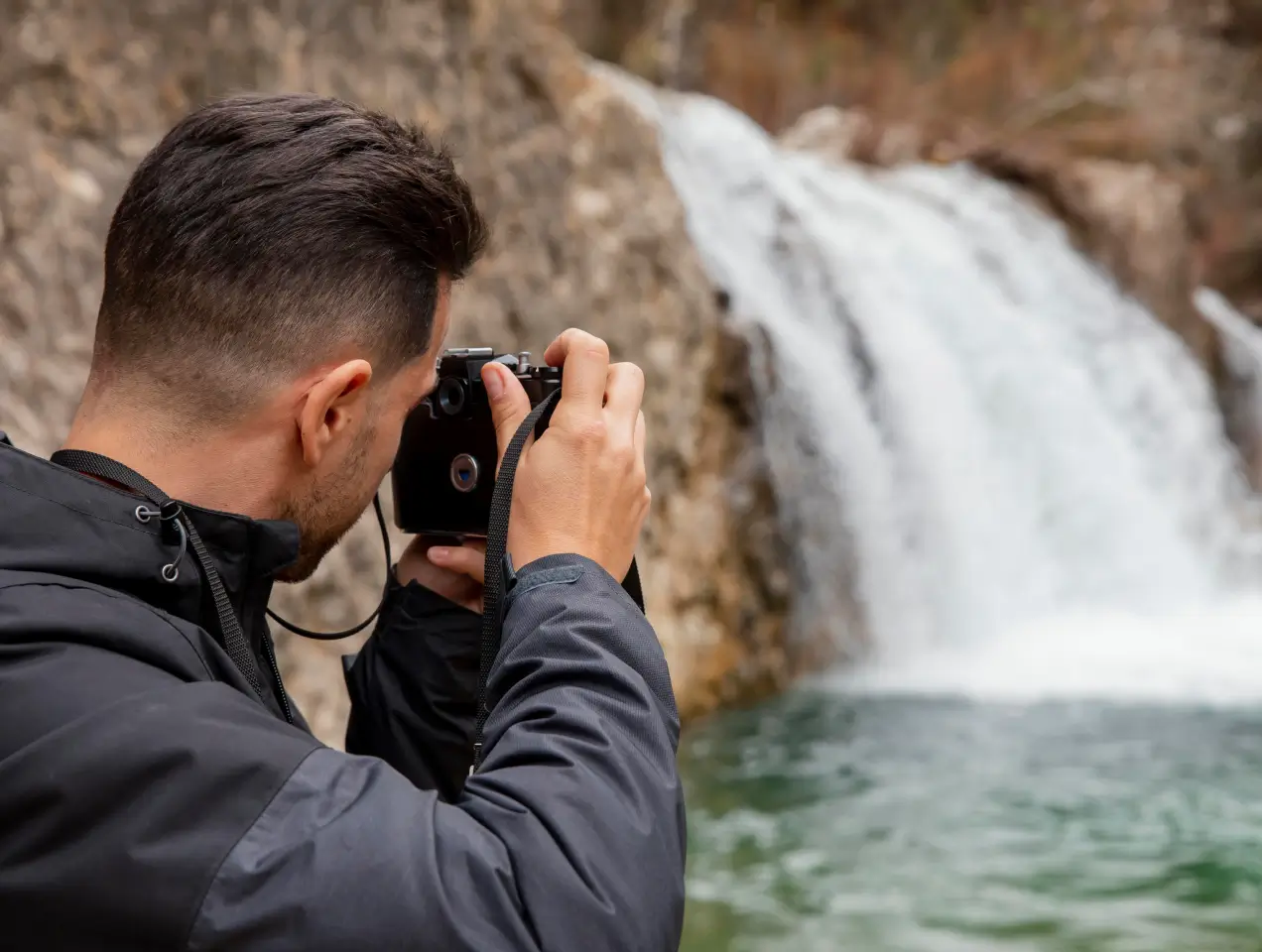 Capturing the best moments of every travel journey.