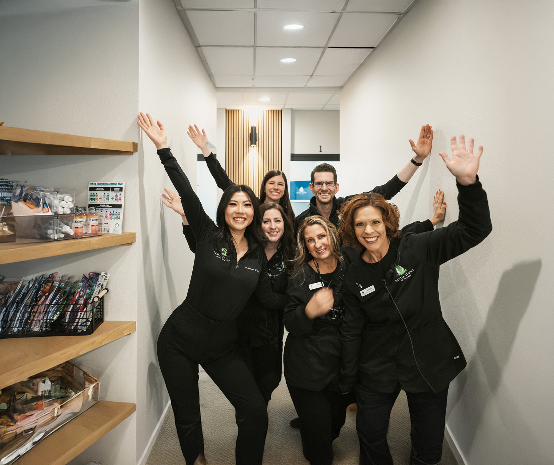 Dental staff photo of everyone smiling
