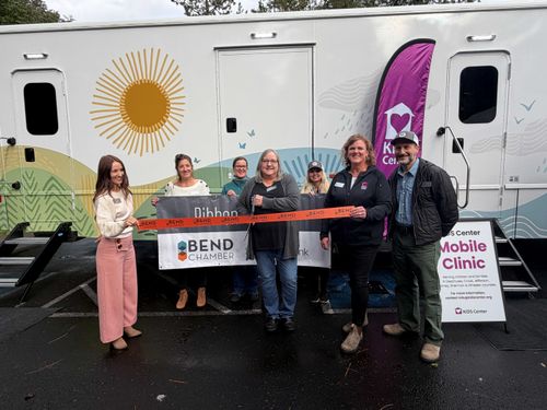Ribbon Cutting Showcase for KIDS Center's Mobile Clinic