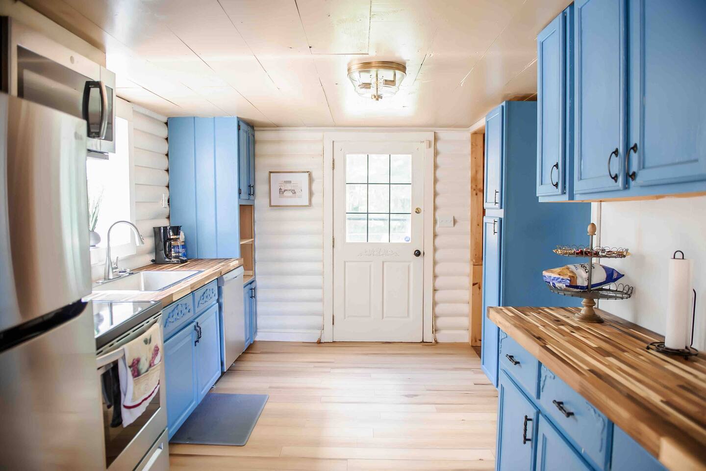 Serene Hill Country Cottage