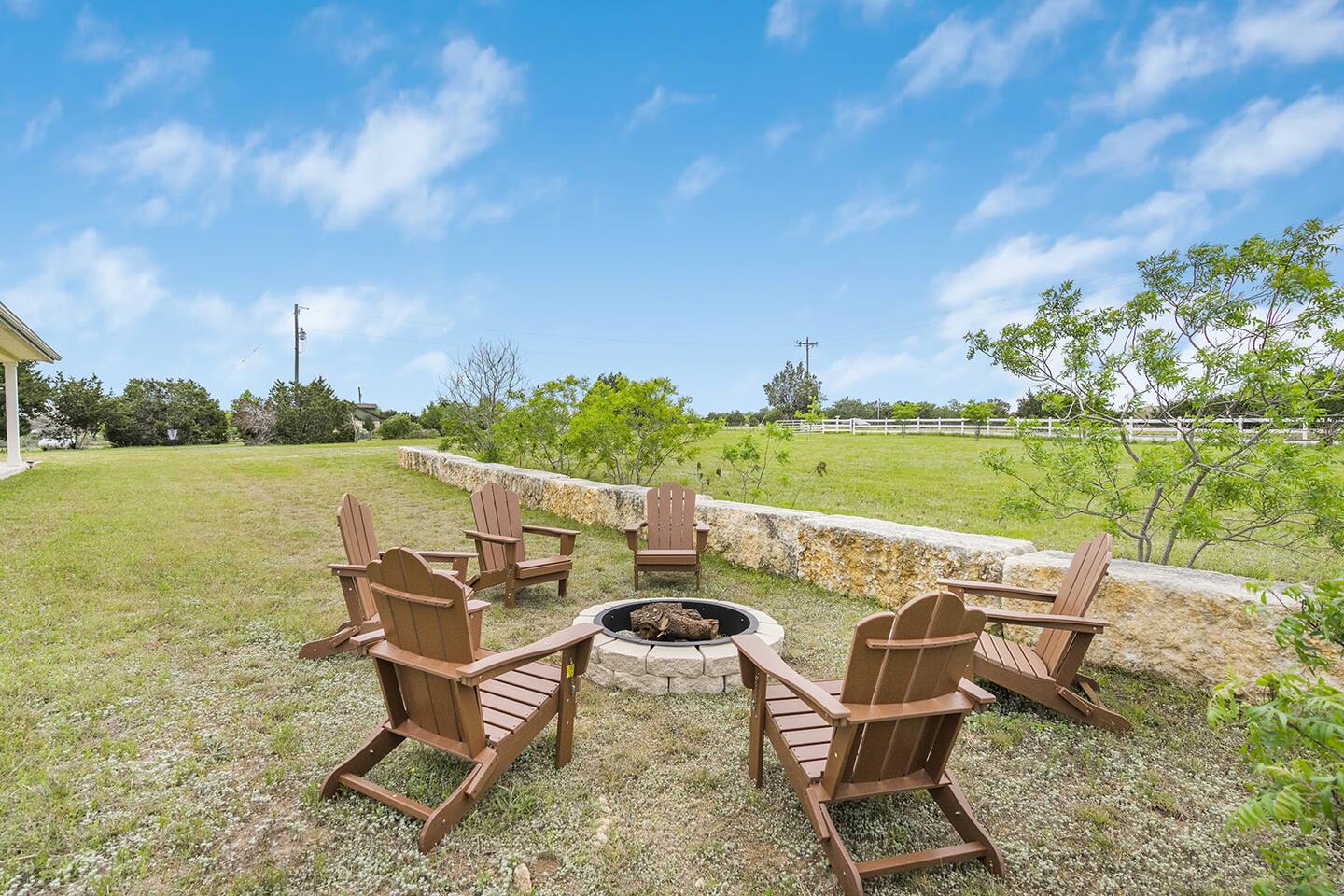 Serene Hill Country Cottage