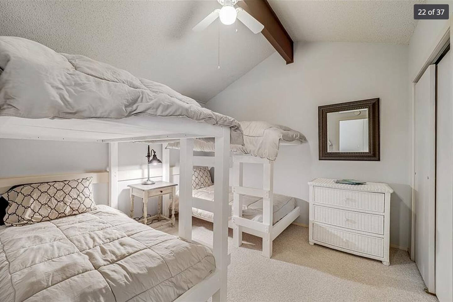 Serene Hill Country Cottage