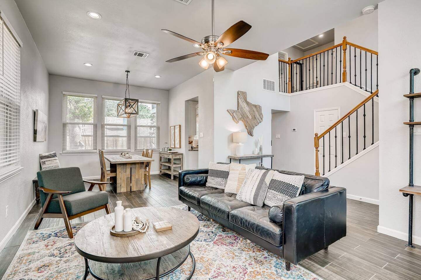 Serene Hill Country Cottage hero
