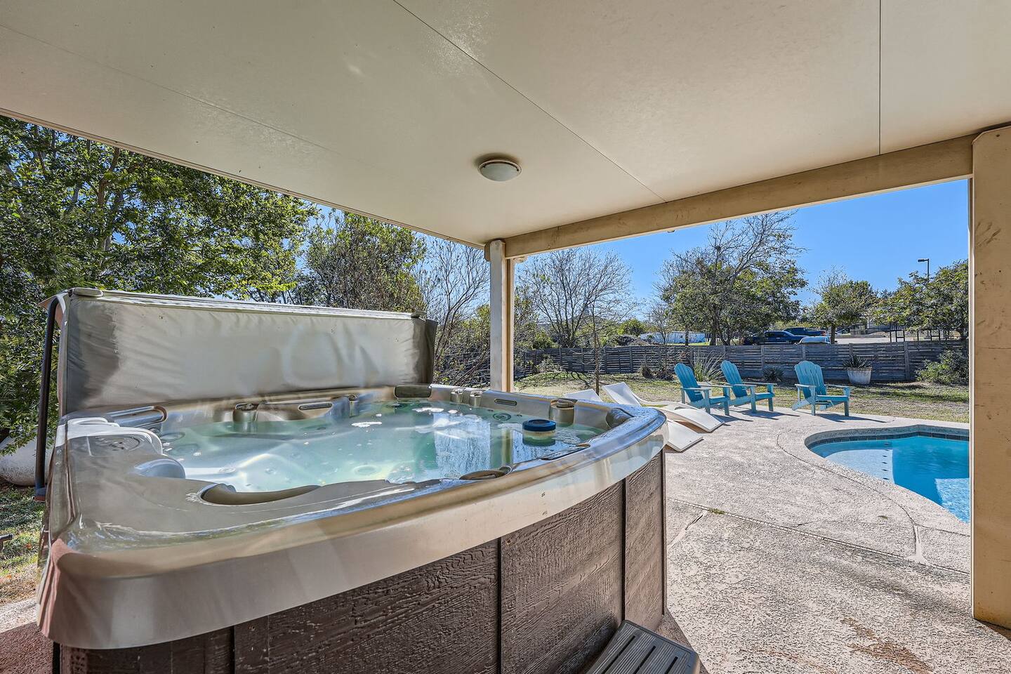 Serene Hill Country Cottage