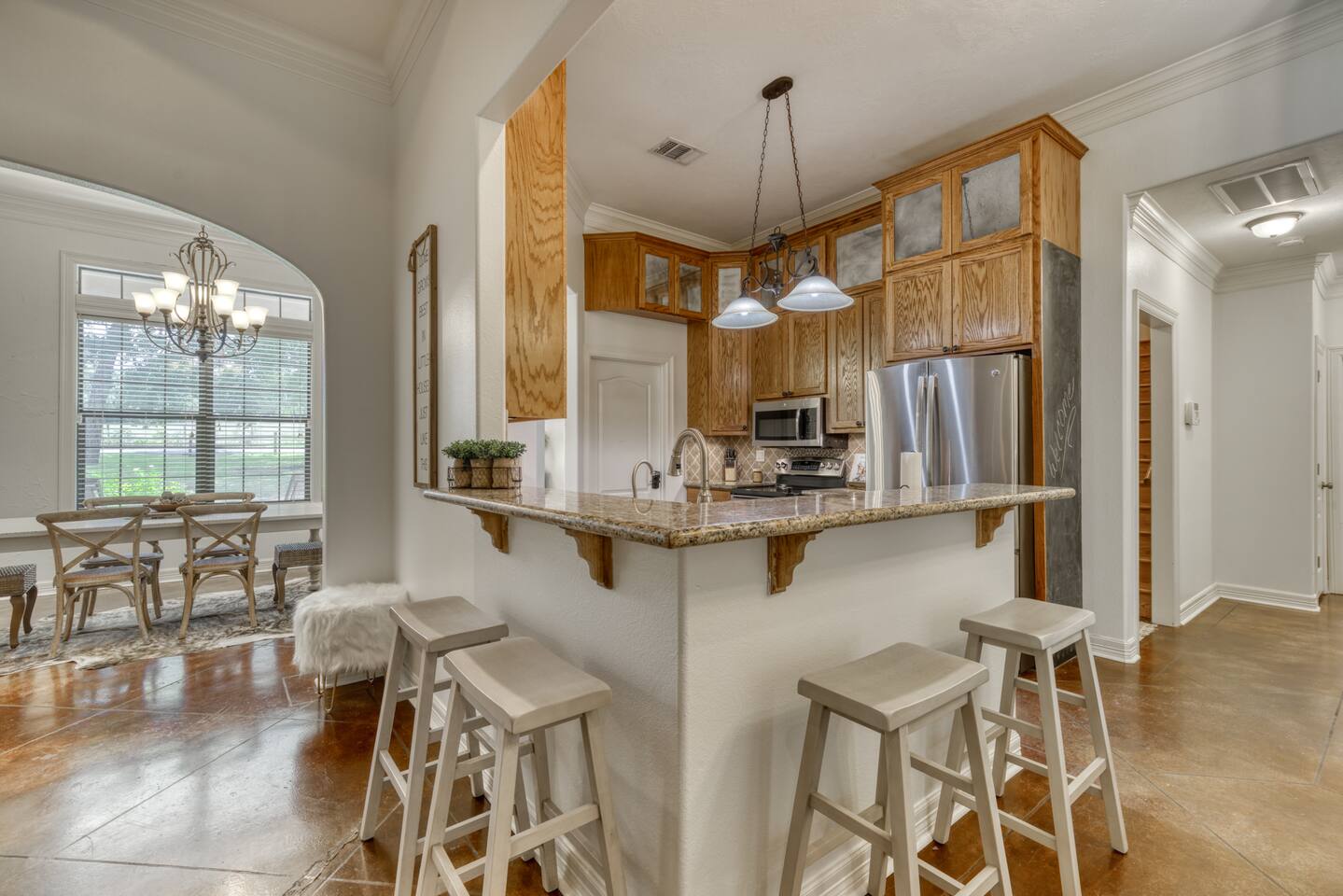 Serene Hill Country Cottage