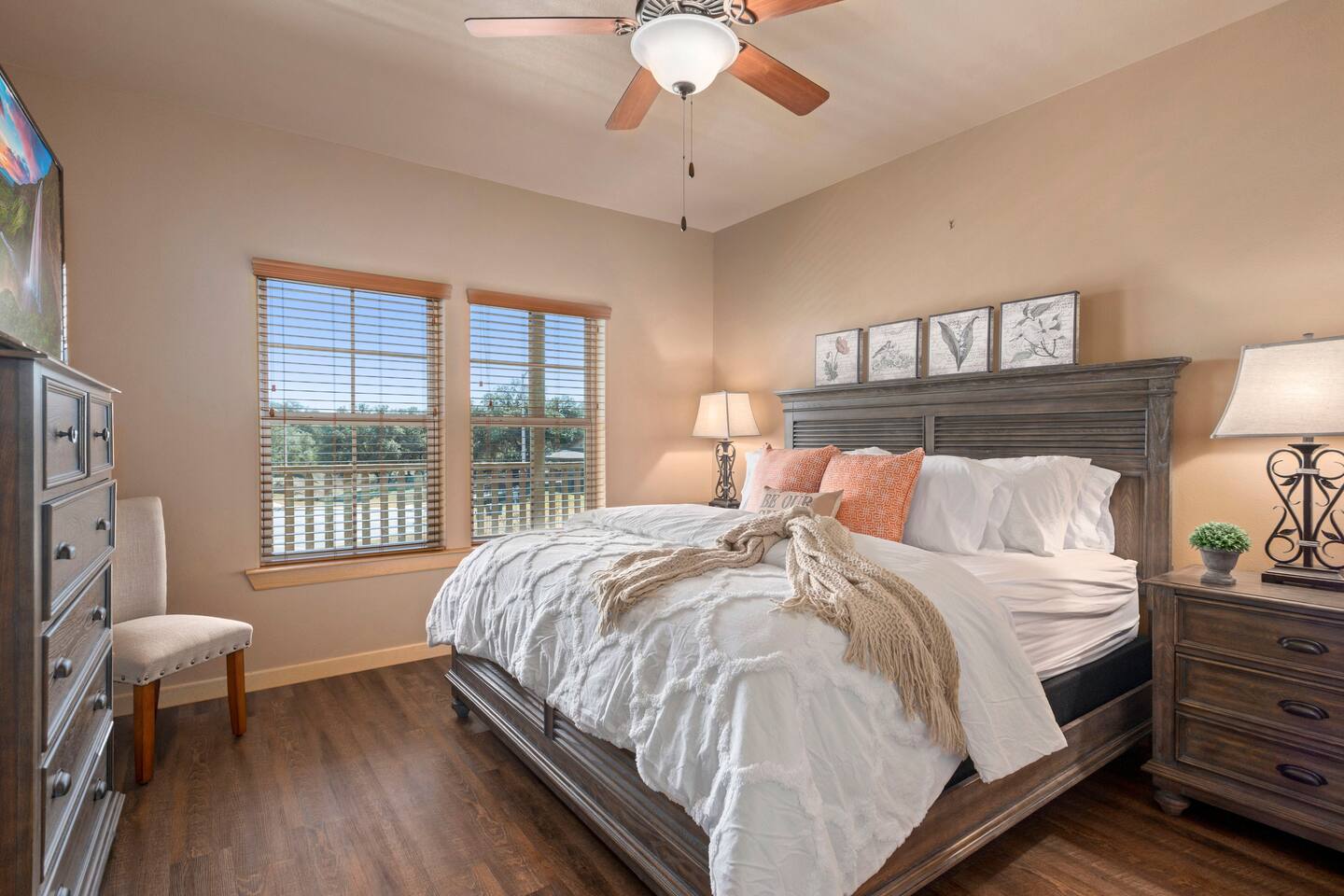 Serene Hill Country Cottage