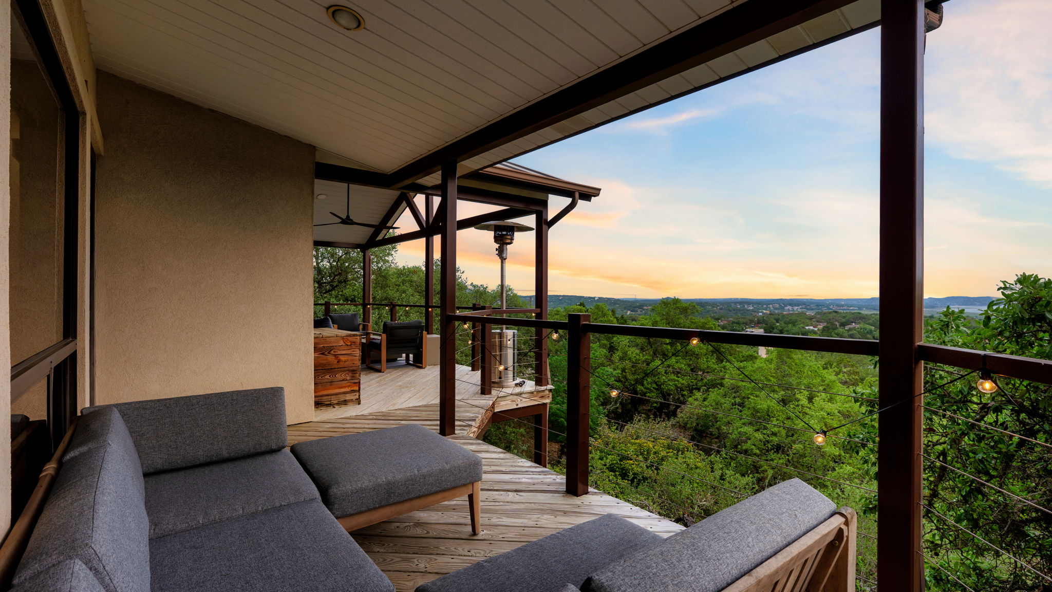 Serene Hill Country Cottage