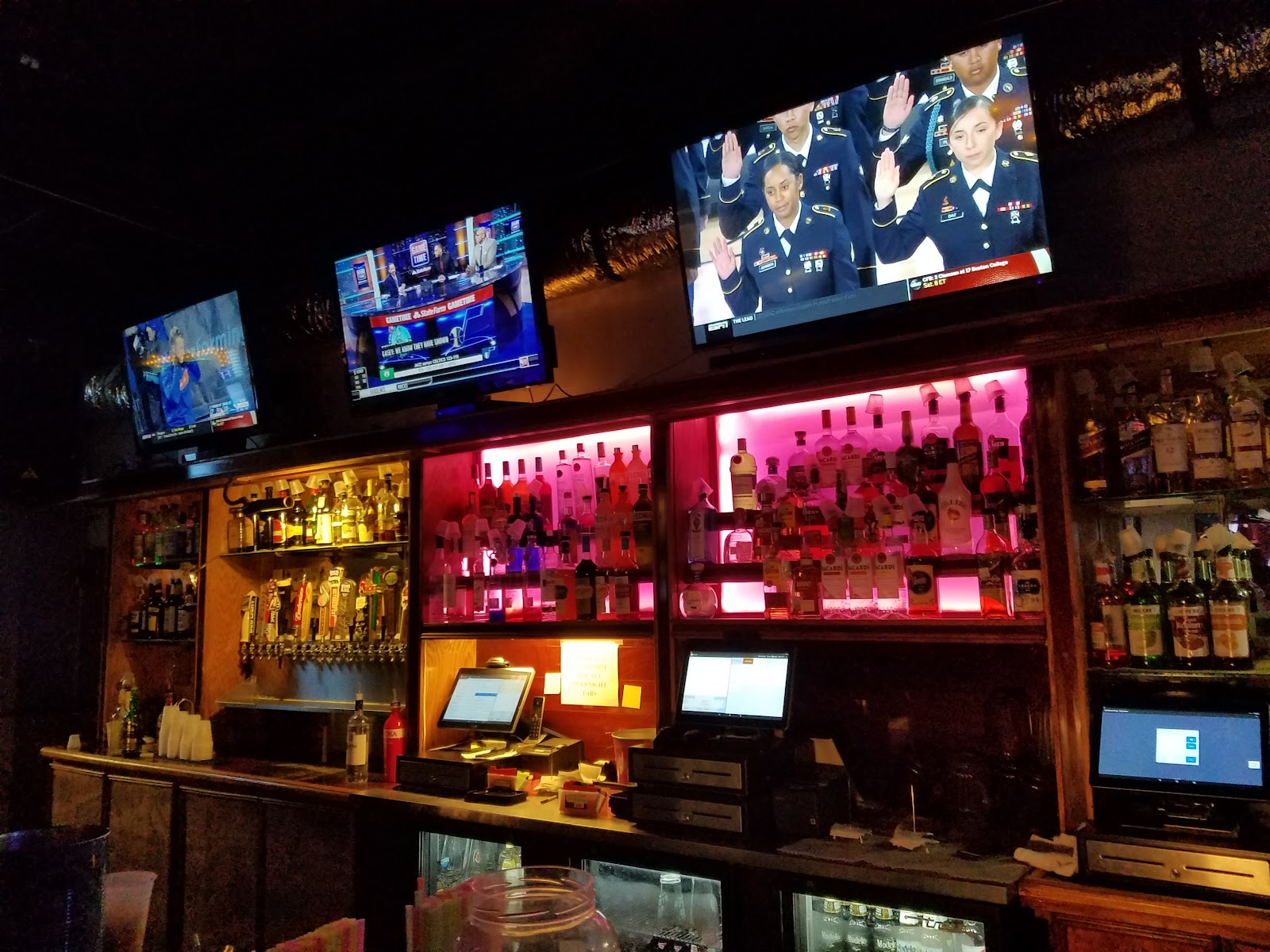 The Pelican Lounge