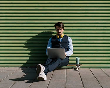 5 Ways to Avoid a Summer Slump at Work