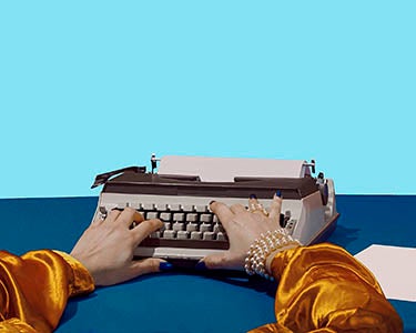 5 Cringeworthy Ways Job Candidates Appear Outdated