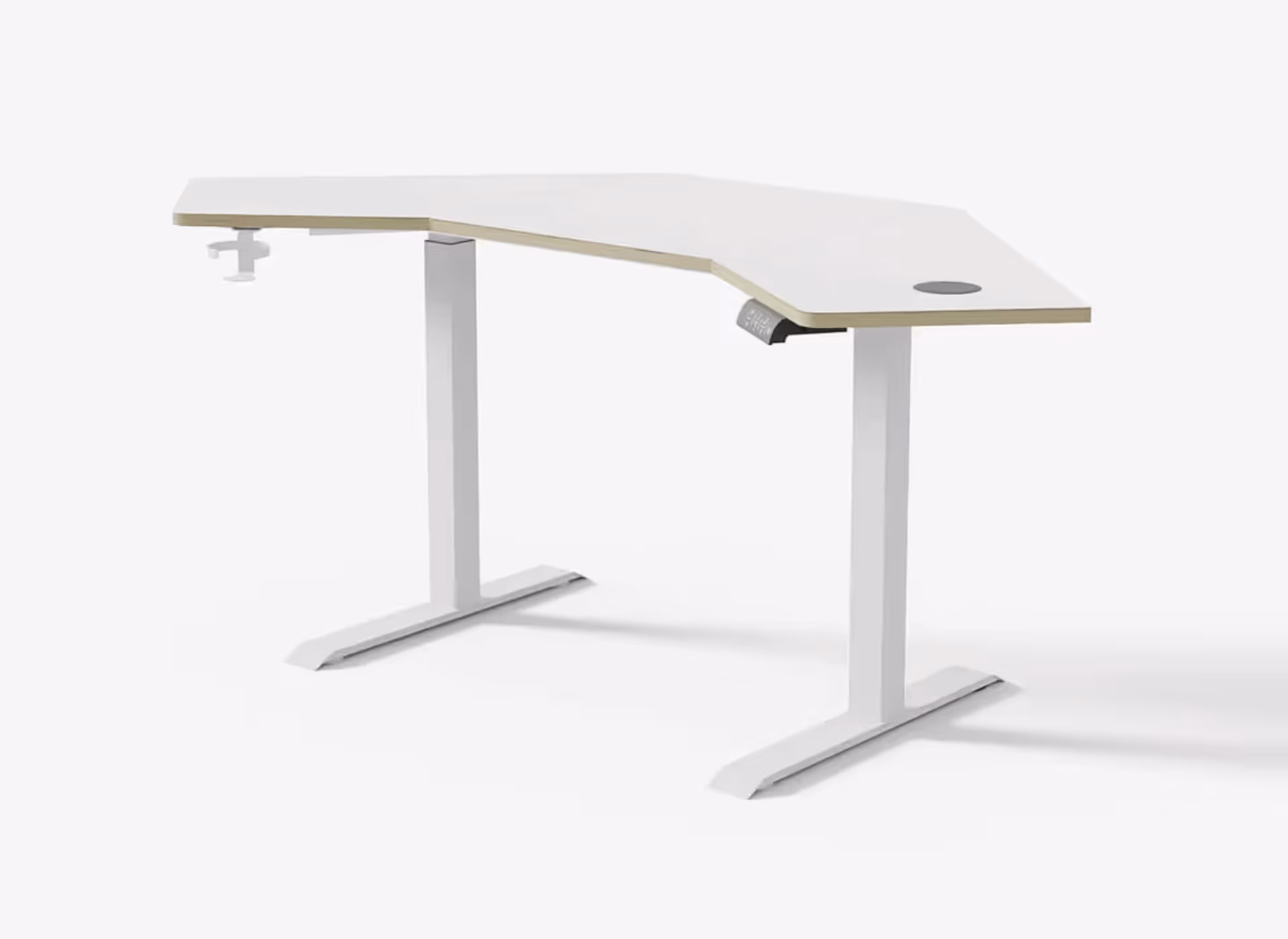 Hedda chair infront of the Gino sit stand desk