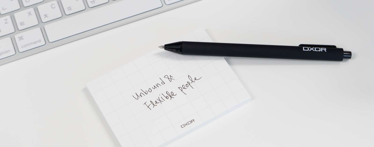 무한한 가능성을 함께 만들어갈 DXQR의 첫 인사, 웰컴키트