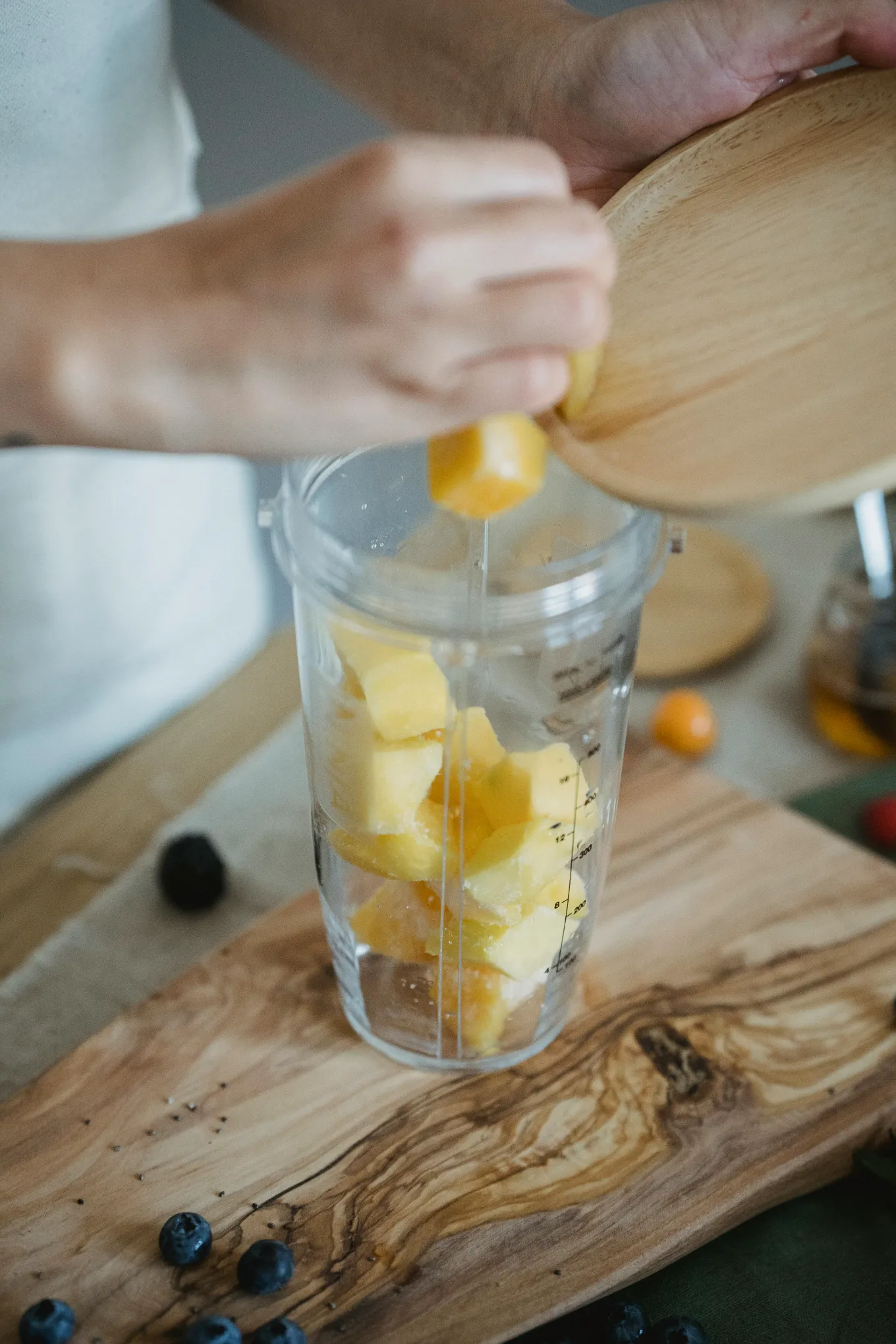 Mango cashew milk smoothie