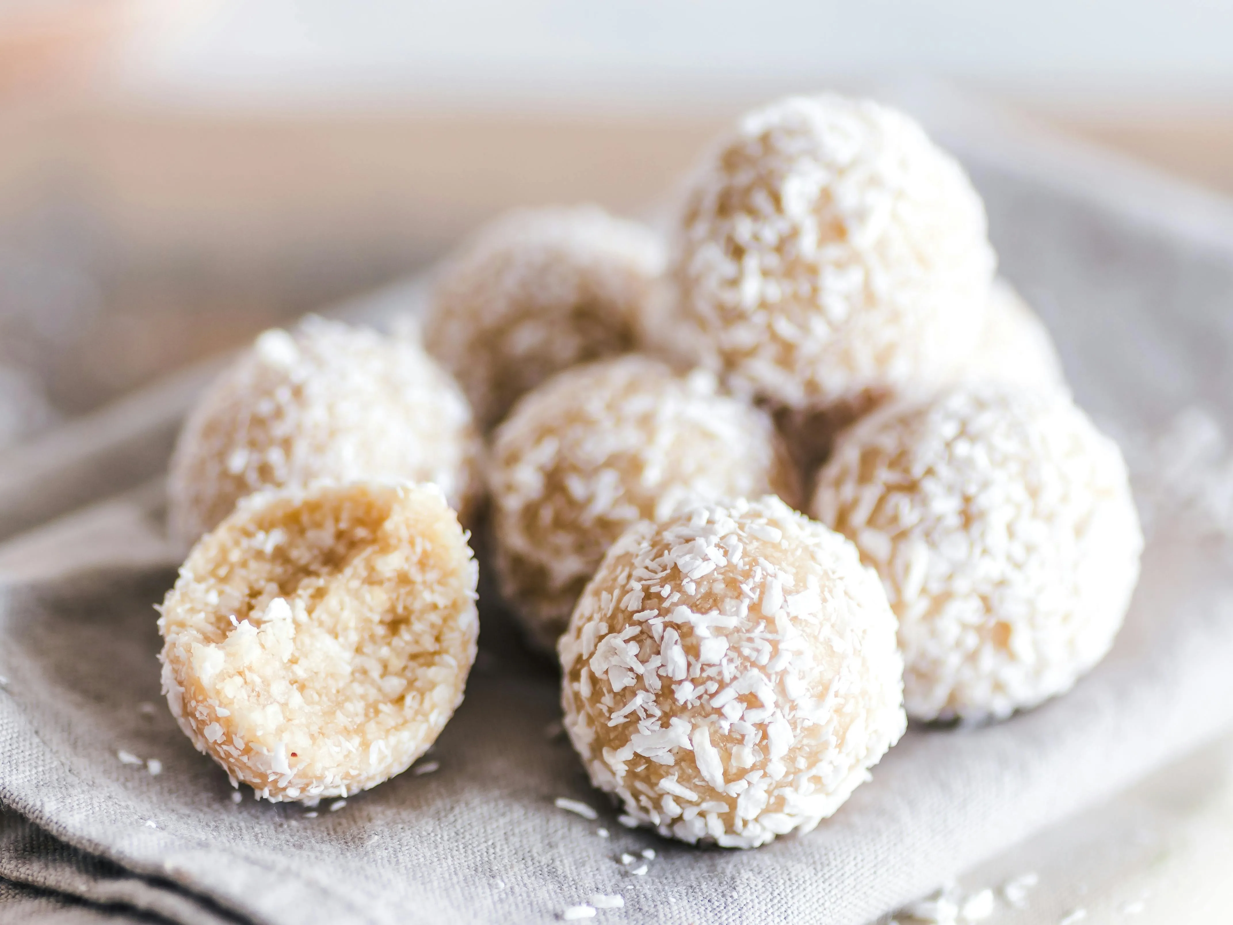 Creamy coconut balls full of natural energy