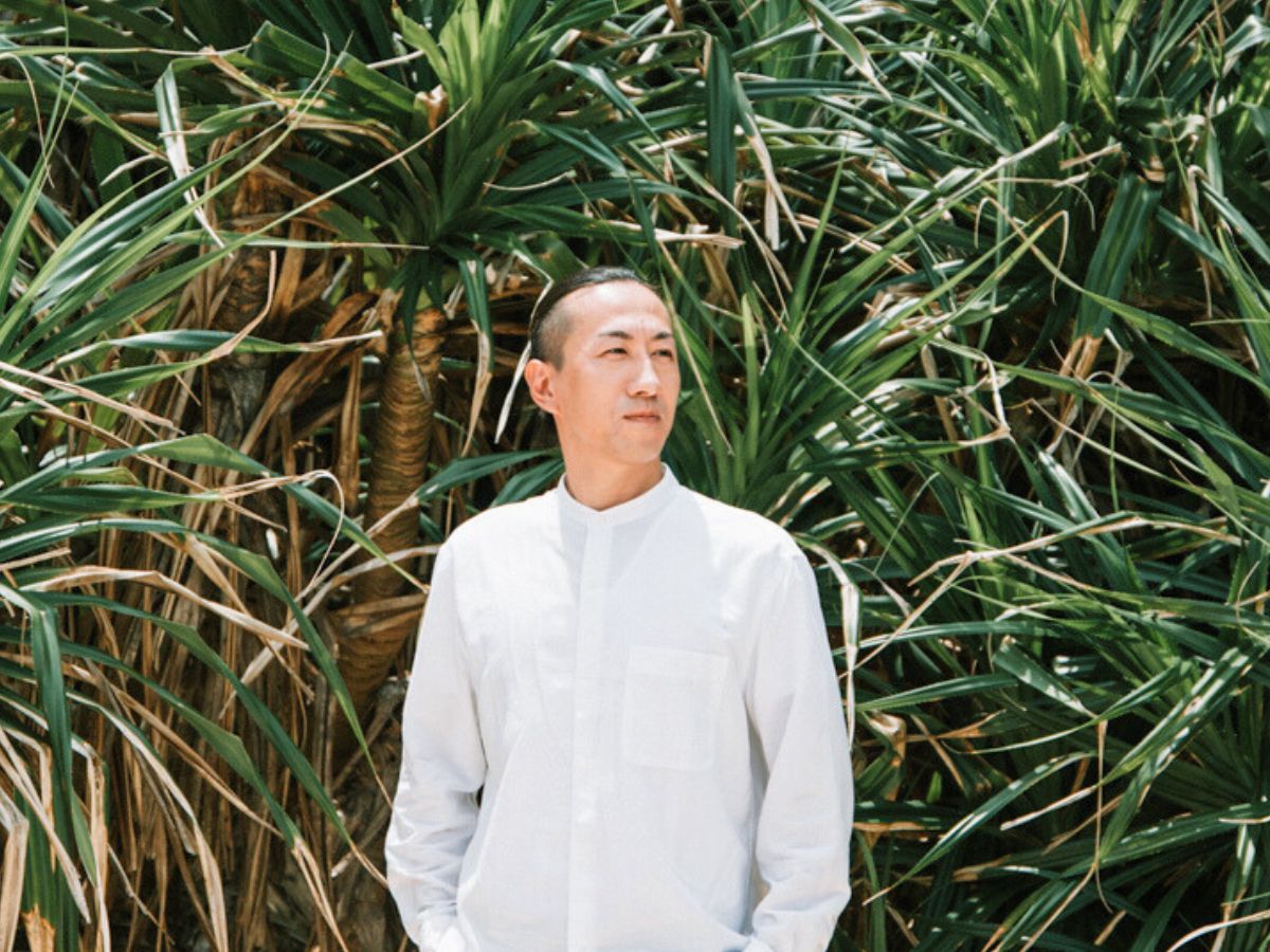 [headshot] image of customer (for a bars & pub)