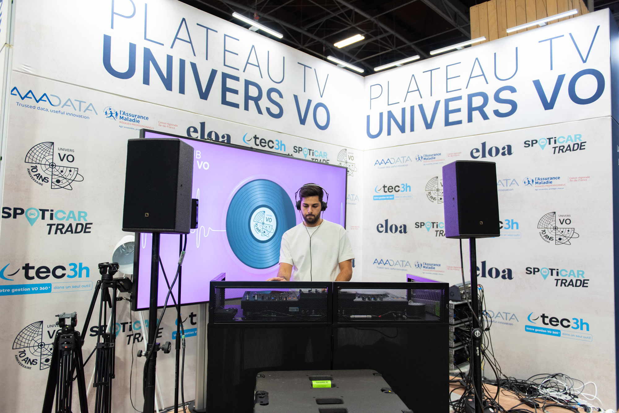 Animation DJ sur le Village Univers VO