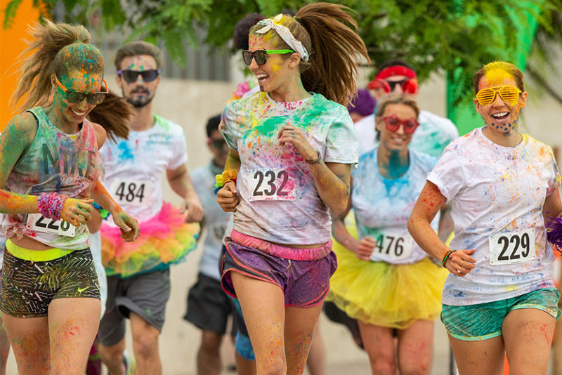 SYC fundraisers at a colour run
