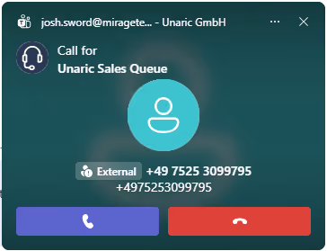 Incoming call interface displaying an external call from Unaric Sales Queue with phone number +49 7525 3099795 and options to answer or decline the call.