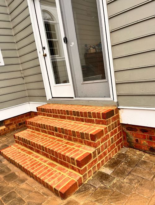 custom outdoor patio living space in richmond virginia remodel