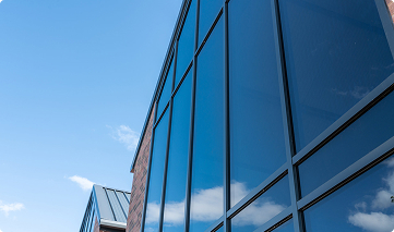 Curtain wall glass
