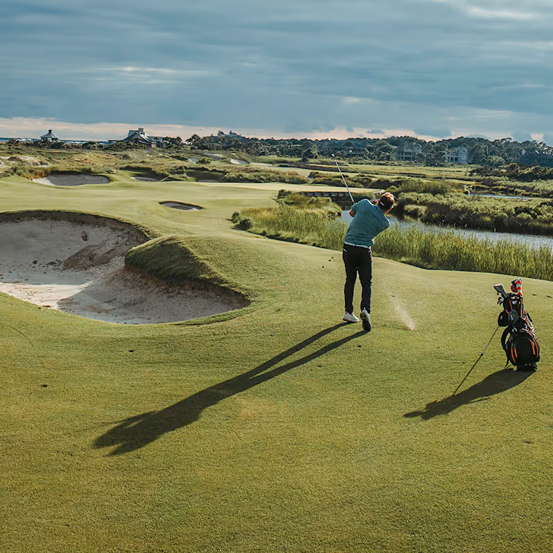 An Independent Club Fitter attaching a driver head to a custom shaft