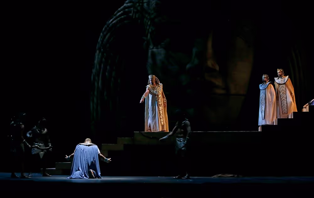 Aida (2016) - Austin Opera - Photo by Erich Schlegel