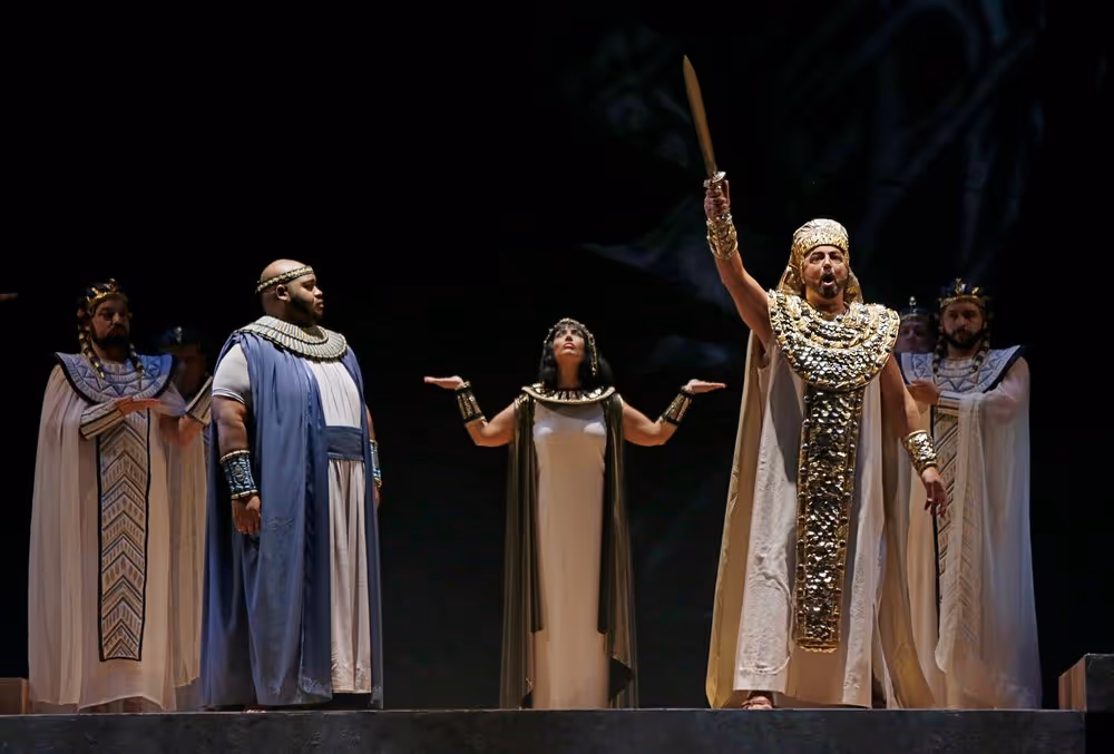 Aida (2016) - Austin Opera - Photo by Erich Schlegel