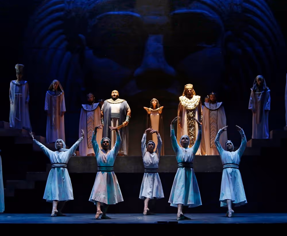 Aida (2016) - Austin Opera - Photo by Erich Schlegel