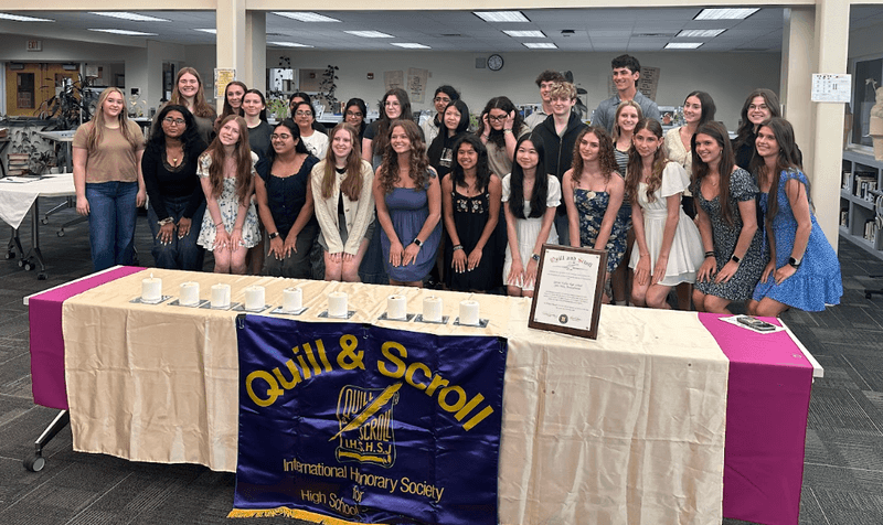 Quill & Scroll welcomes new inductees