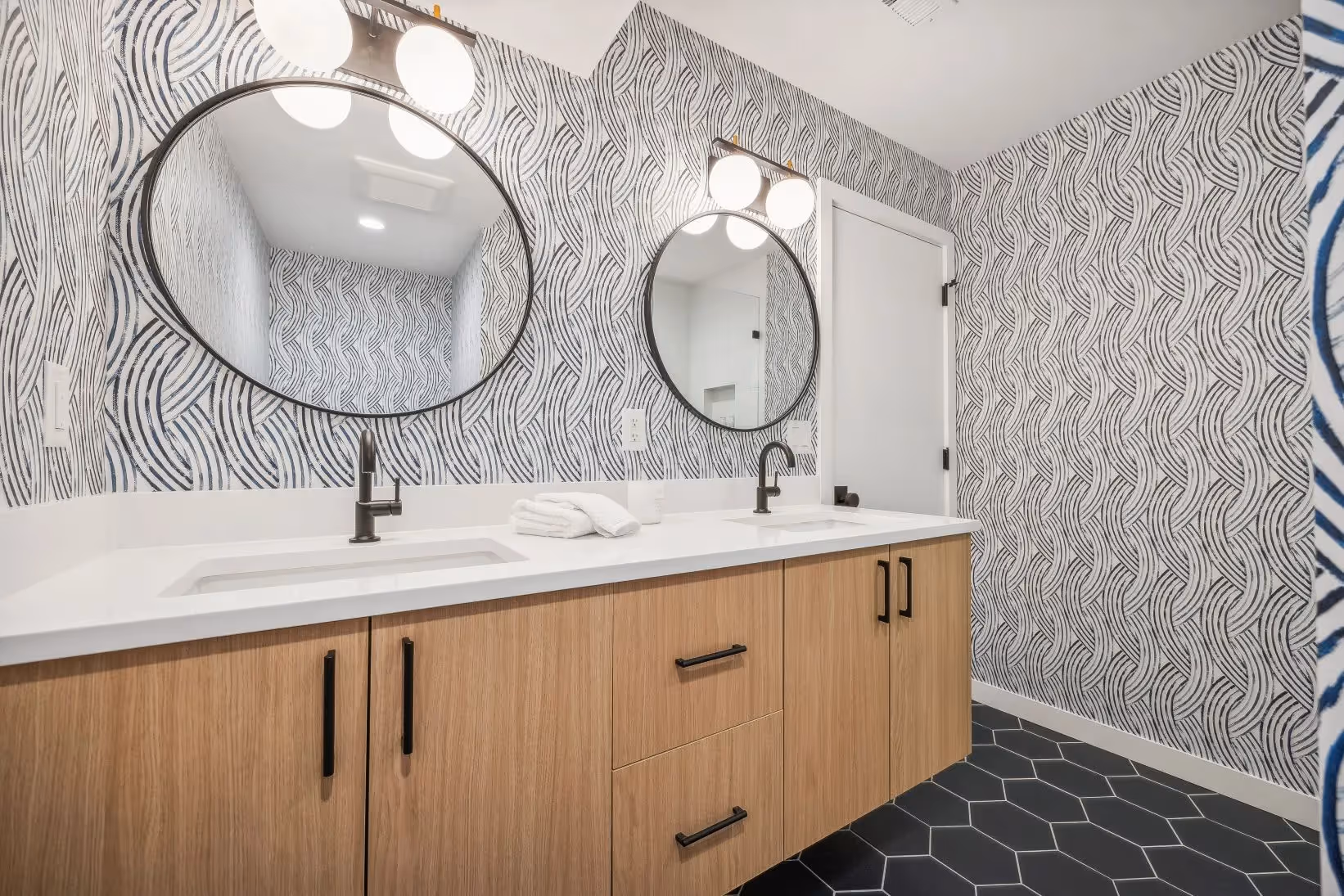 HIGH END BATHROOM REMODEL BASEMENT DOUBLE VANITY MODERN WALL PAPER