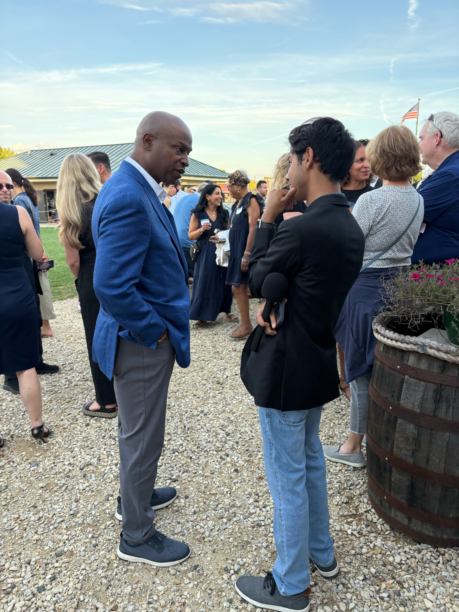 Ishaan with Illinois House Speaker Chris Welch