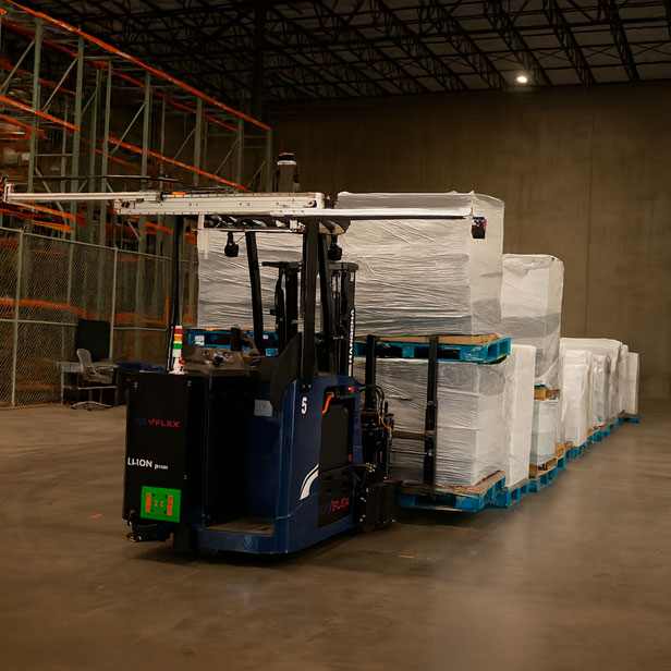 product shot of Fully Autonomous Single/Double Counterbalance AMR