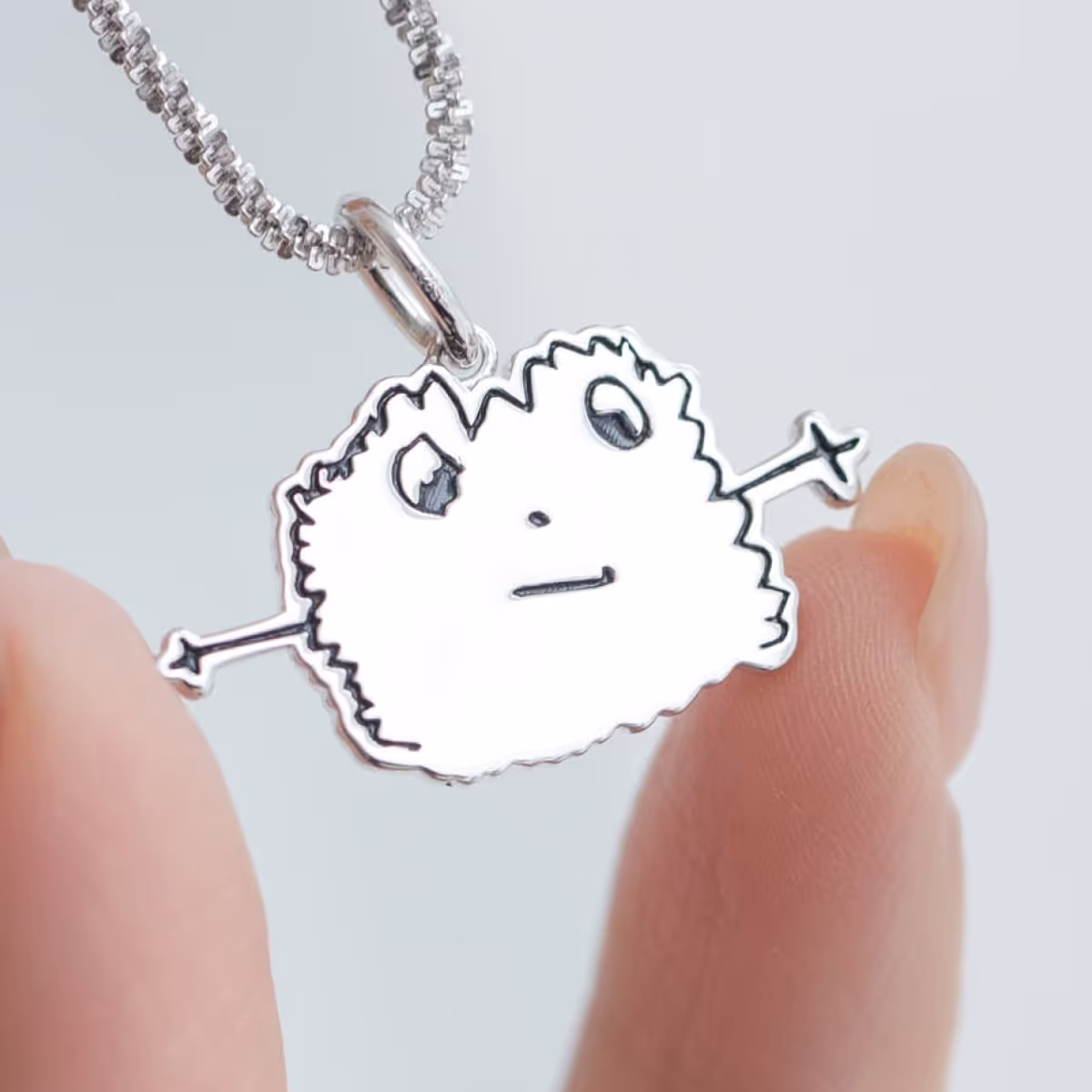 Solid Sketch pendant