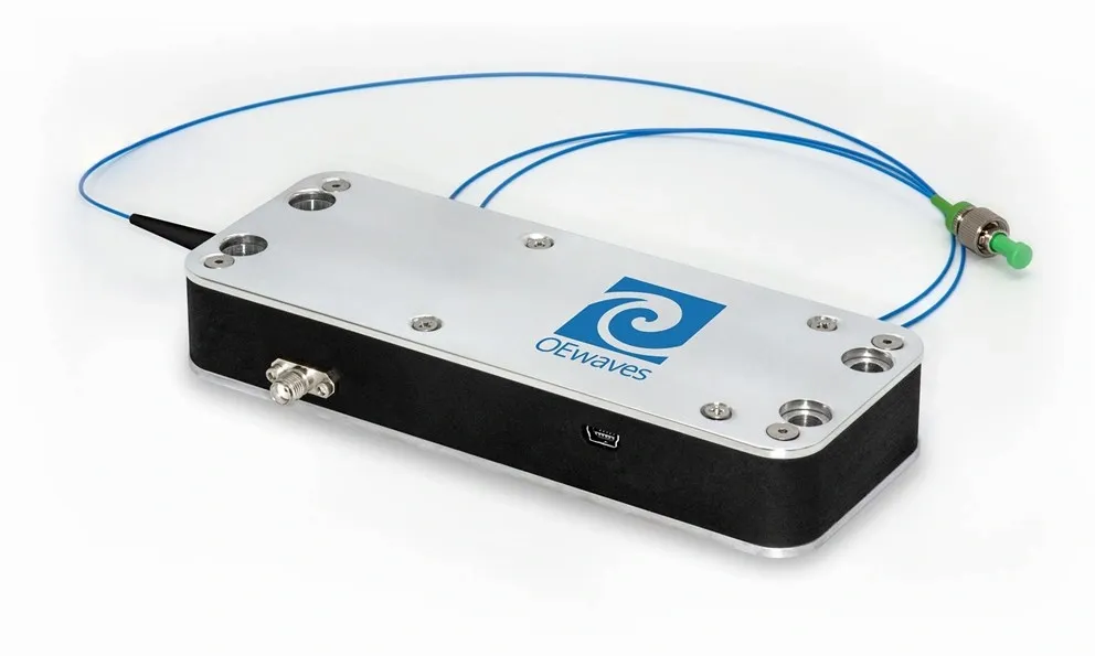 OEwaves' HI-Q 1 Micron Laser