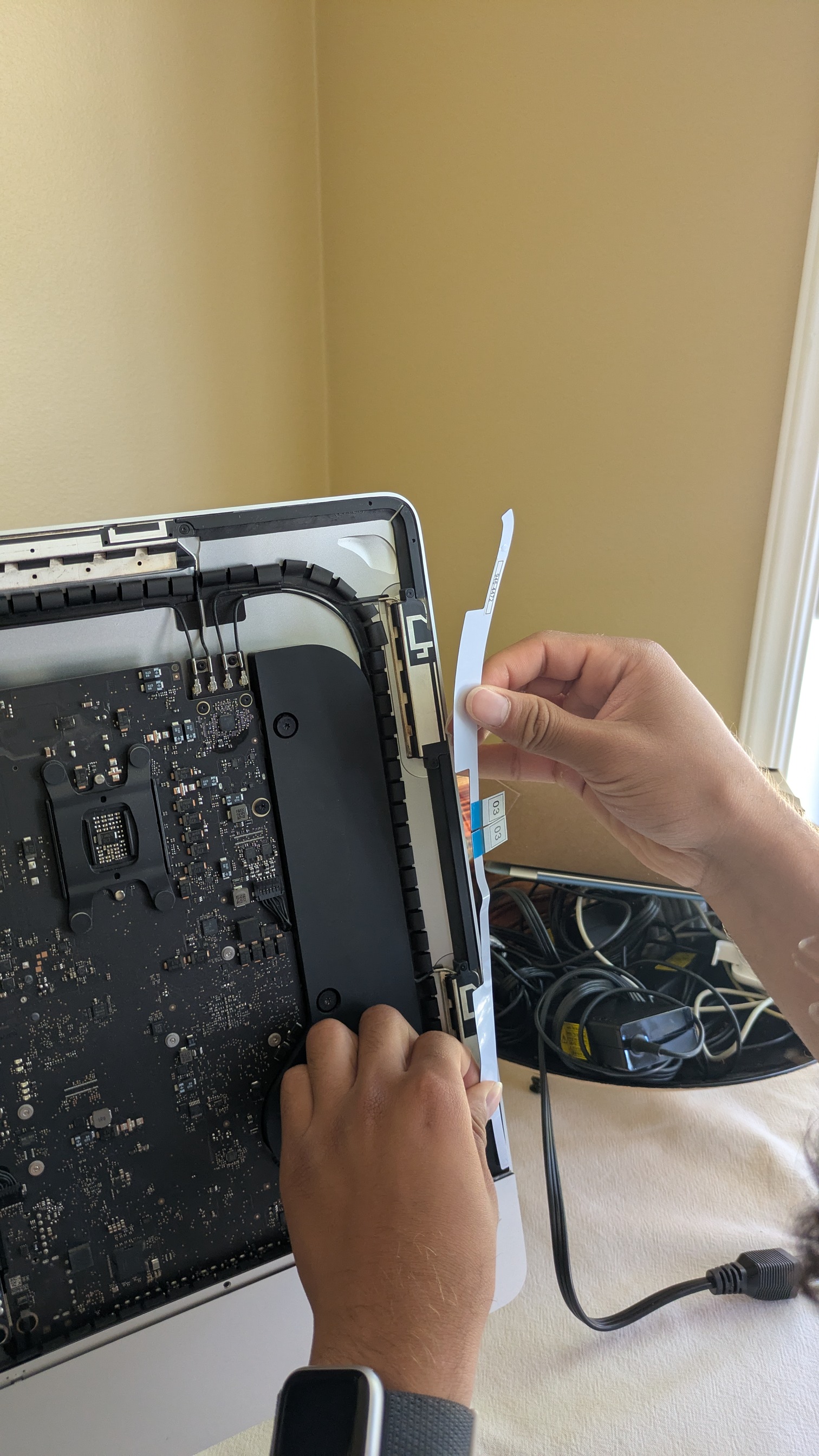 iMac getting adhesive for screen