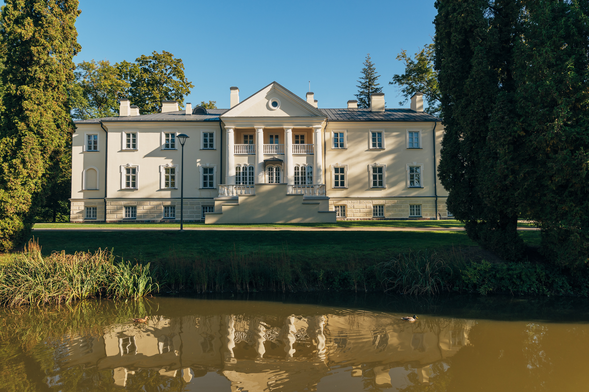 Aukštosios Fredos dvaras