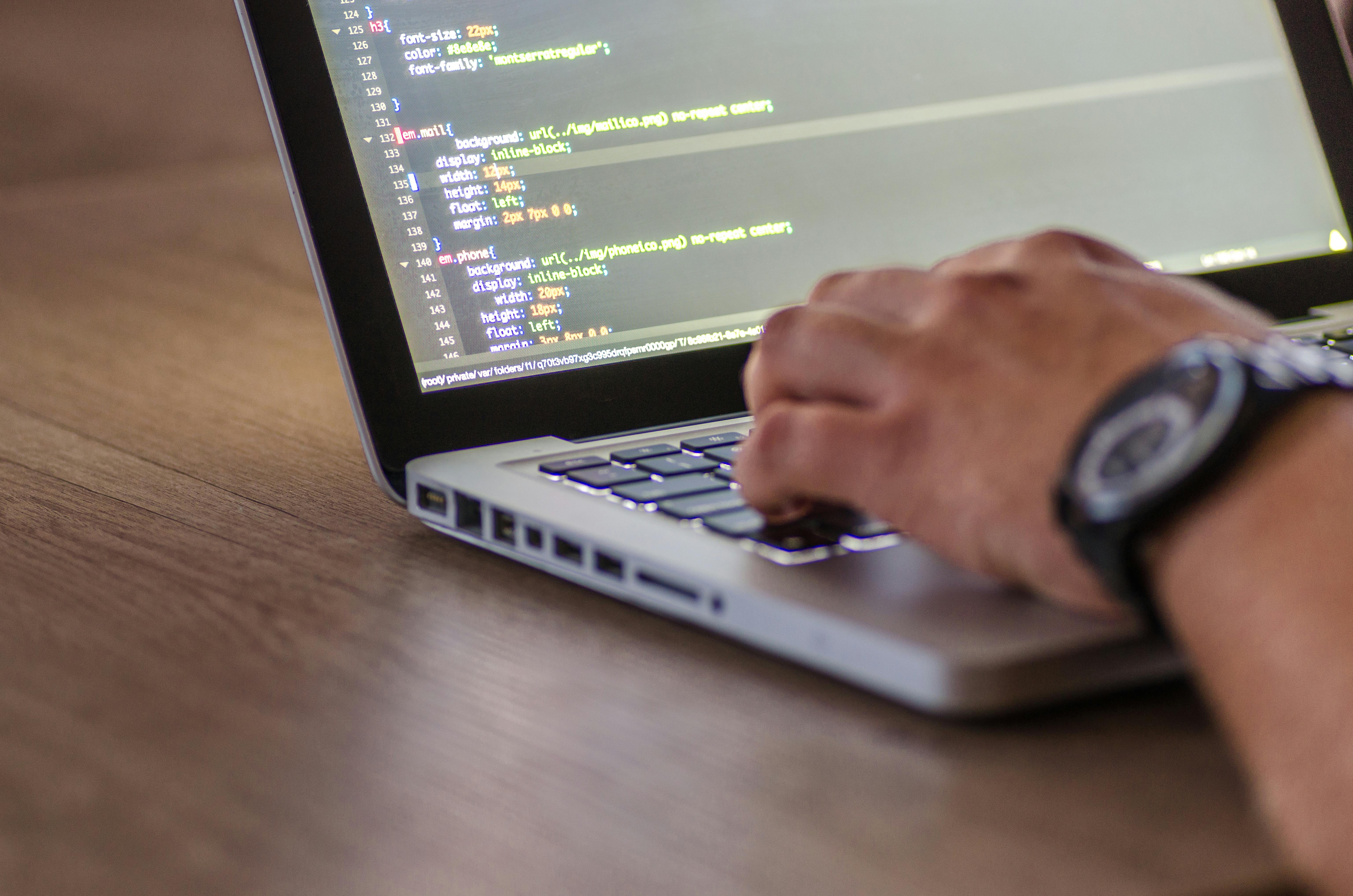 Integrating Payment Solutions with E-commerce Platforms
