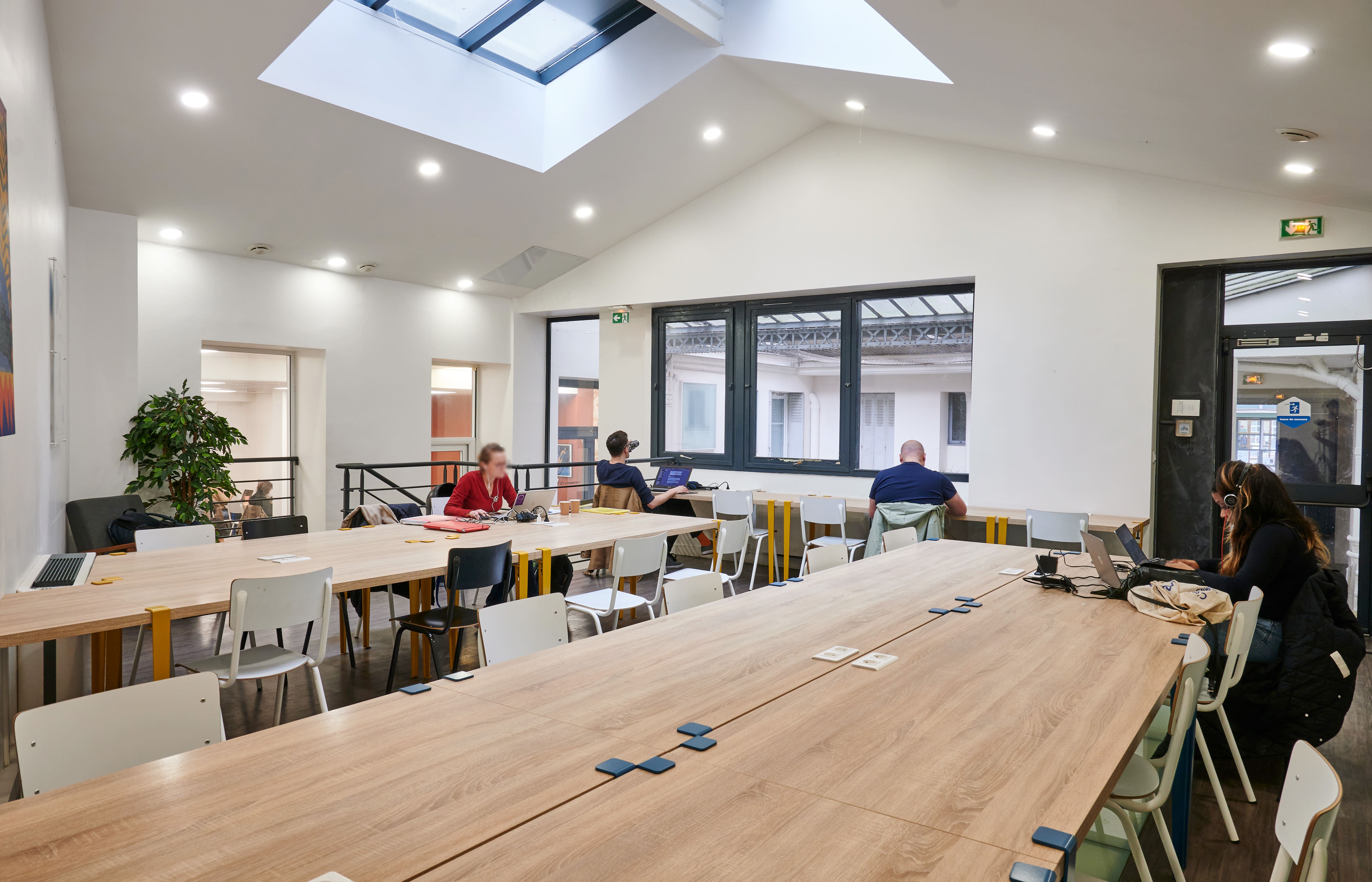 Coworking à Paris 14 : pourquoi La Permanence change la donne à Alésia