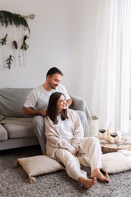 A Man giving a shoulder massage to his partner symbolizing the intimacy benefits of PT-141 therapy